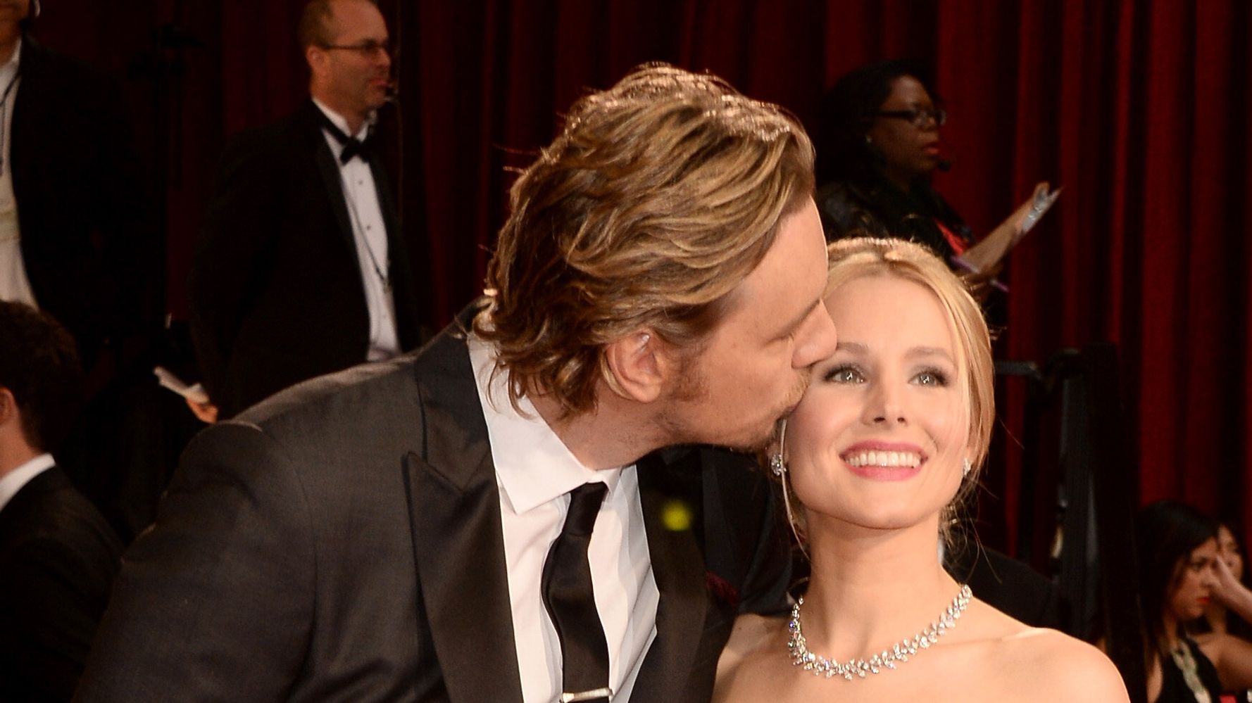 Dax Shepard Gushes Over Kristen Bell’s ‘Buns’ In Funny Birthday Post