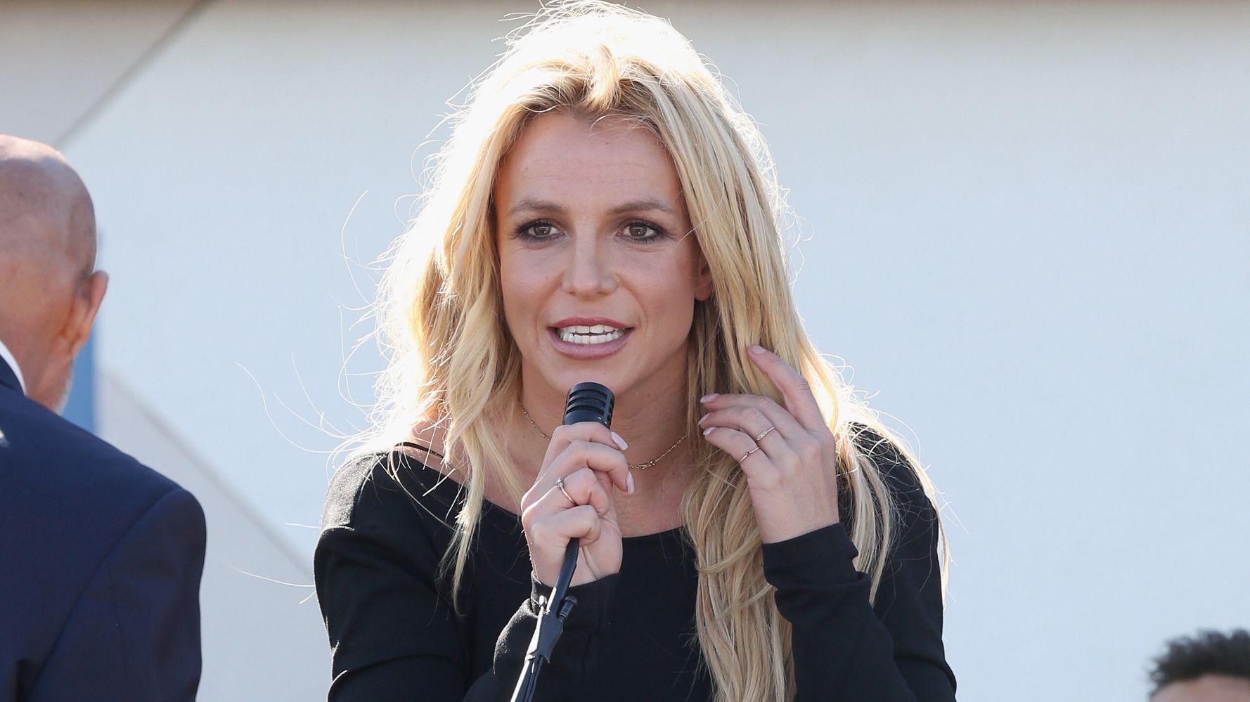Britney Spears’ Lawyer ‘Aggressively’ Moving To Remove Father As Conservator