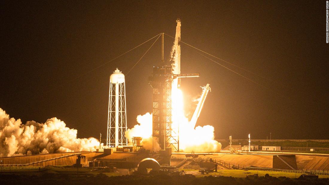 An alarm went off on SpaceX's all-tourist space flight. The problem was the toilet