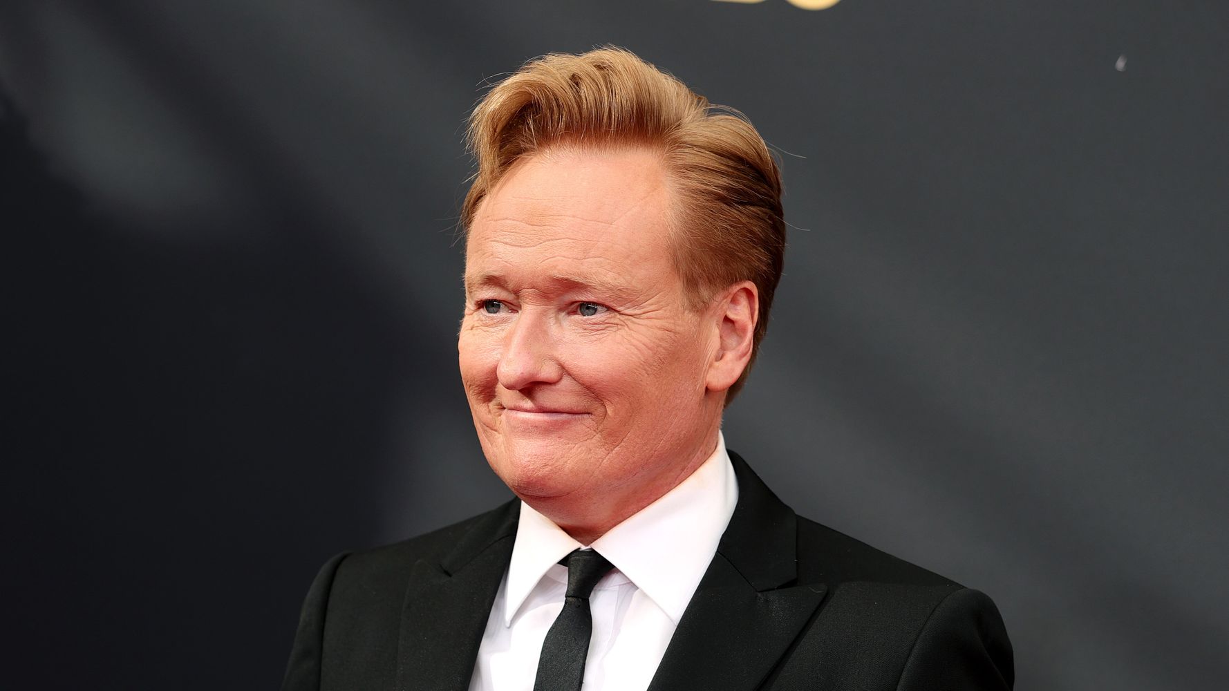 Conan O’Brien Interrupts Emmys With Hilarious Outburst, Sends Twitter Into Tailspin