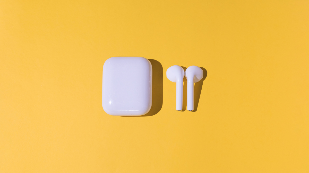How to customize gesture controls on AirPods