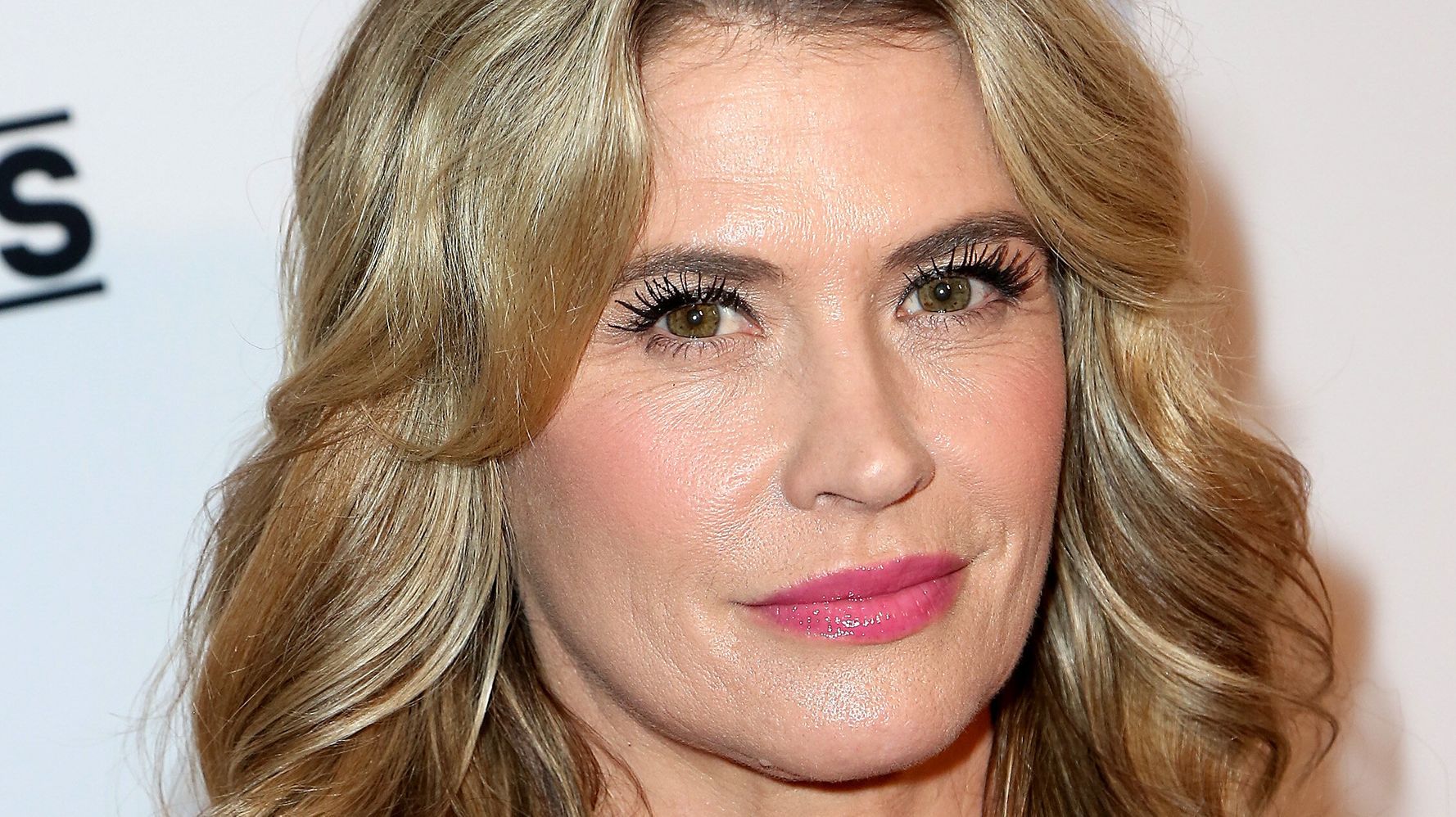 Actor Kristy Swanson, Who Spread Virus Misinformation, Is Hospitalized With COVID-19