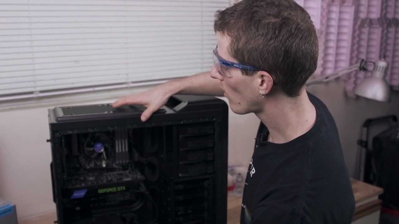 Linus Tech Quickie: Installing the Hydro Series H90 140mm High-Performance Liquid CPU Cooler