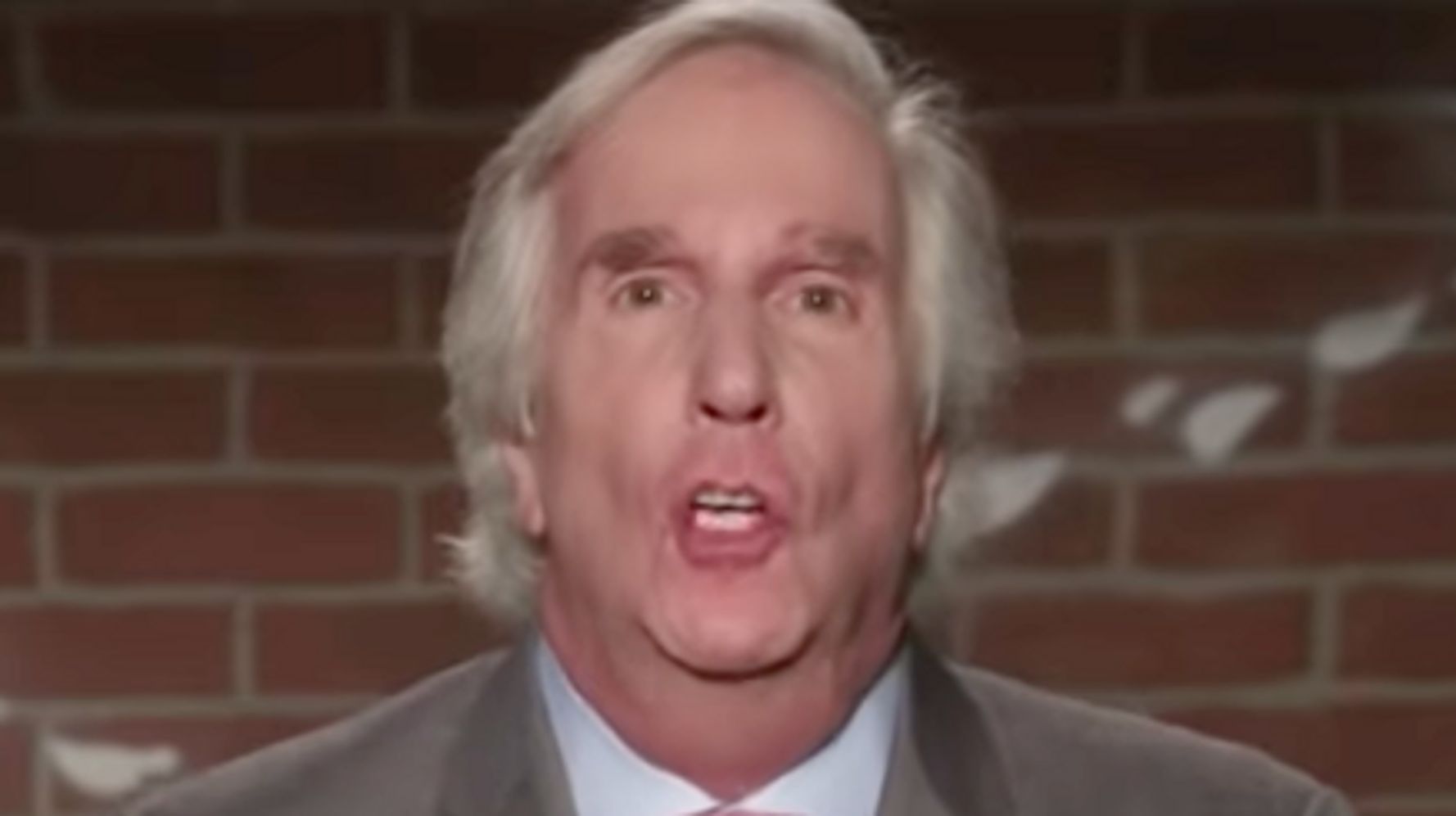 Henry Winkler Drops The Hammer On Troll In Jimmy Kimmel's 'Mean Tweets'