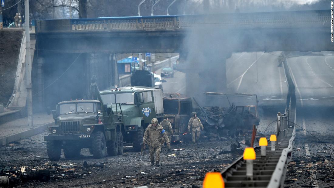 Casualties: Ukraine Interior Ministry says 352 civilians killed