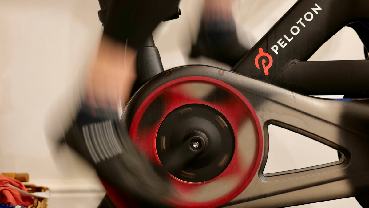 Peloton would be so much better if it let you stream stuff like Netflix and Stadia