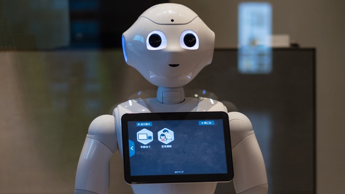 Move over Roomba! An Apple smart home robot is reportedly in the works